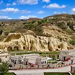 Seraphim Cave & Ургуп