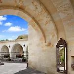 Hotell Seraphim Cave & 5*