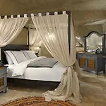 Seraphim Cave & Отель 5*