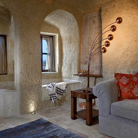 מלון Seraphim Cave & אורגופ