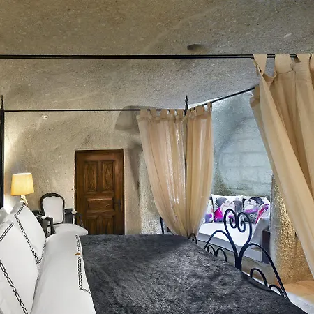 Seraphim Cave & Ürgüp