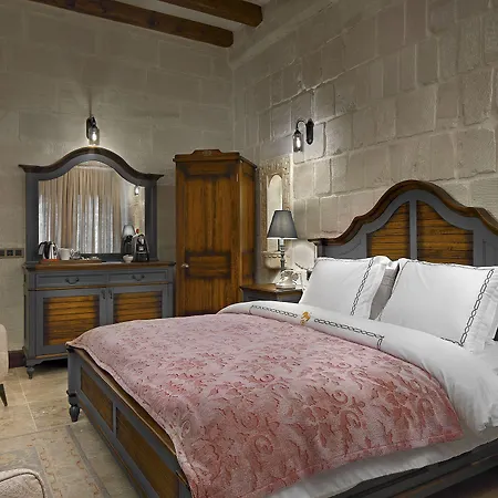 Hotel Seraphim Cave &