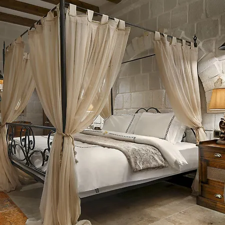 Hotel Seraphim Cave & 5*