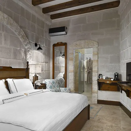 Ξενοδοχείο Seraphim Cave & 5*