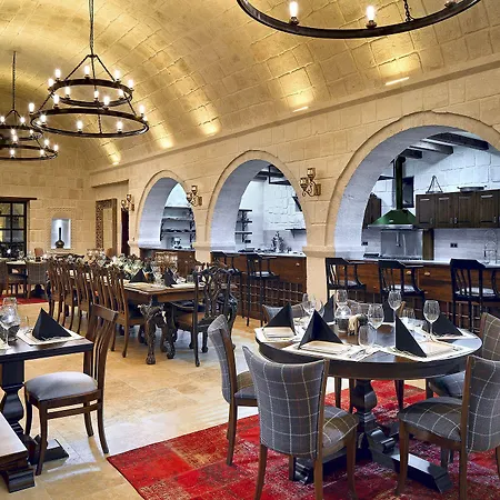 Seraphim Cave & 5* אורגופ