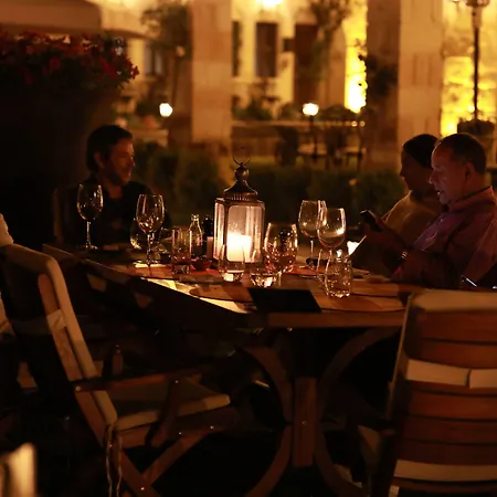 Seraphim Cave & Ξενοδοχείο 5*