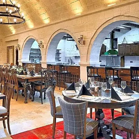 Hotel Seraphim Cave & 5*