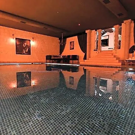 Seraphim Cave & Hotel