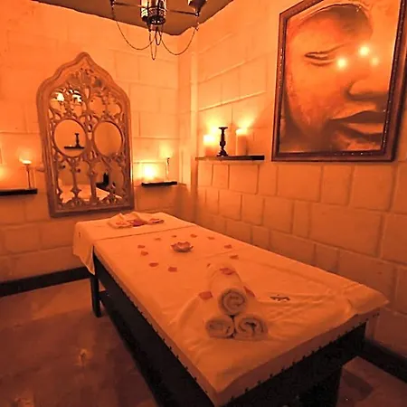 Hotel Seraphim Cave & 5*