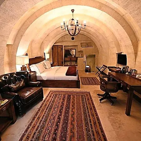 Seraphim Cave & Hotel 5*