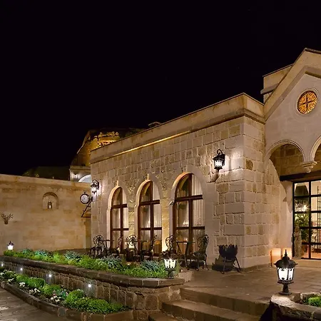 Seraphim Cave & Hotel