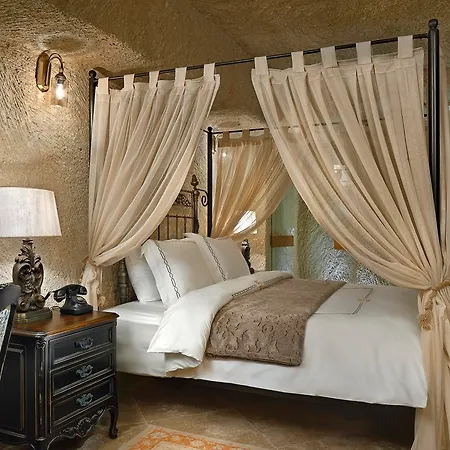 Hotel Seraphim Cave & 5*