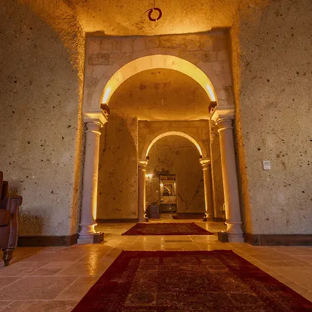 Seraphim Cave & Hotel