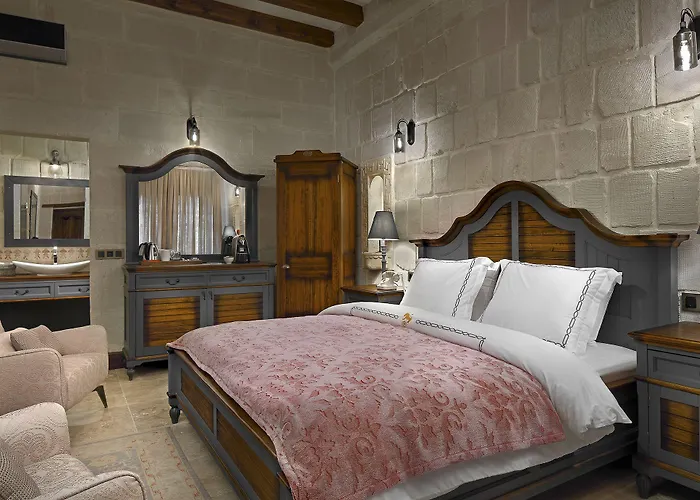 Hotel Seraphim Cave &