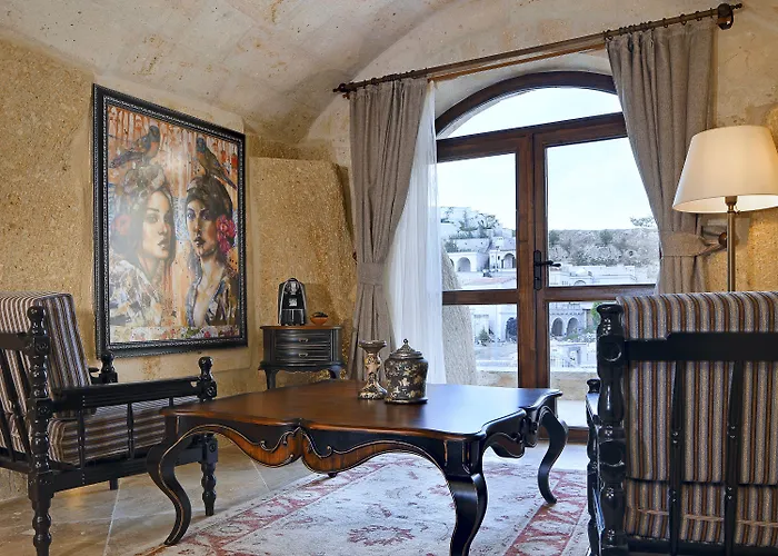 فندق Seraphim Cave & 5*