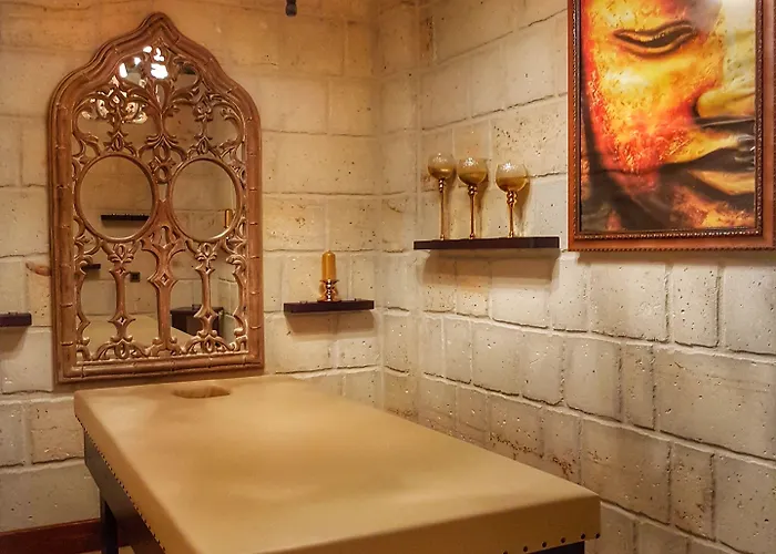 Hotel Seraphim Cave &