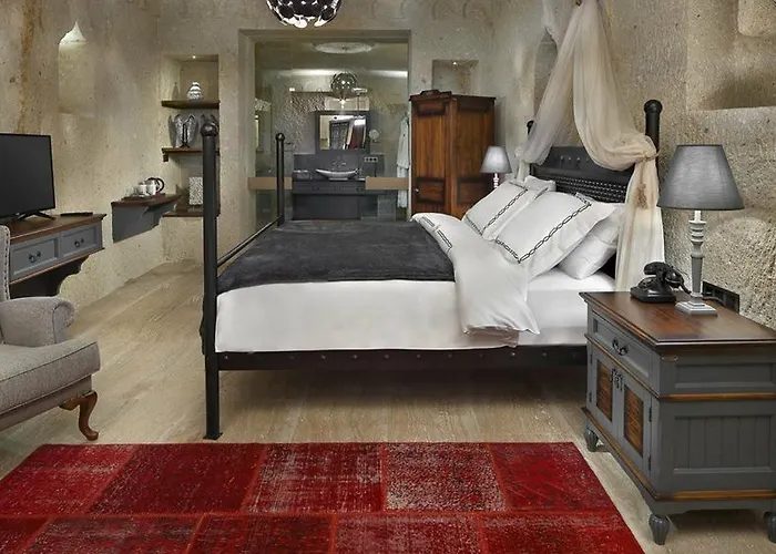 فندق Seraphim Cave & أوروغوبْ